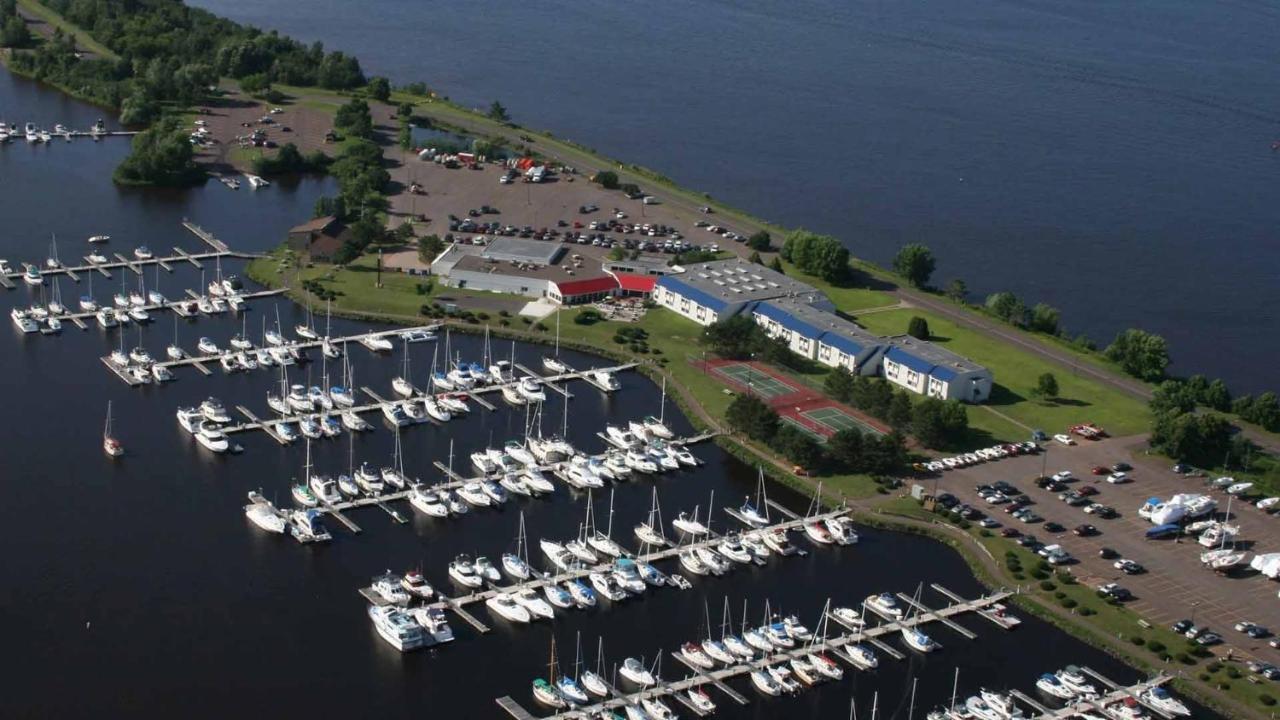 Barkers Island Inn Resort & Conference Center Superior Buitenkant foto